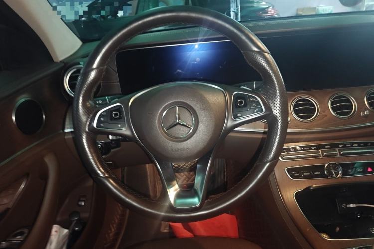 Used Mercedes-Benz E-Class 2018 E 300 L Luxury Model Steering Wheel