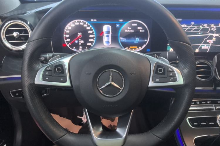 Used Mercedes-Benz E-Class 2018 E 300 L Sporty and Stylish Model Steering Wheel