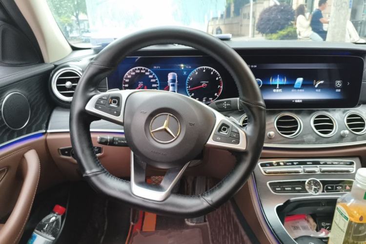 Used Mercedes-Benz E-Class 2018 E 200 L Sport Edition Steering Wheel
