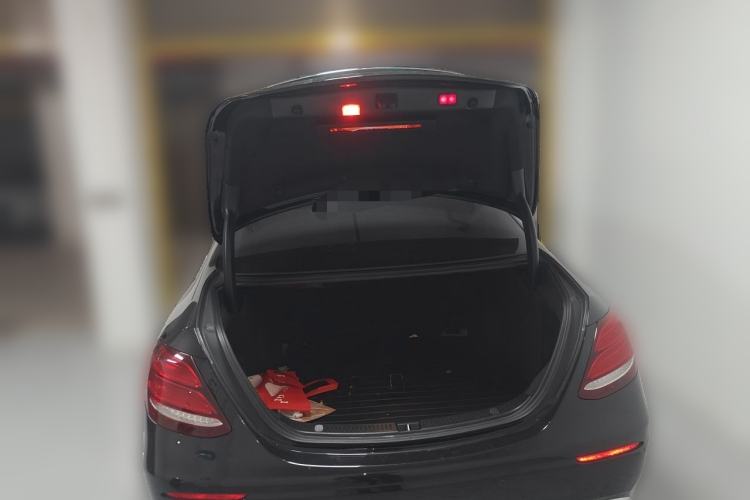 Used Mercedes-Benz E-Class 2018 Facelift E 300 L Luxury Edition Trunk