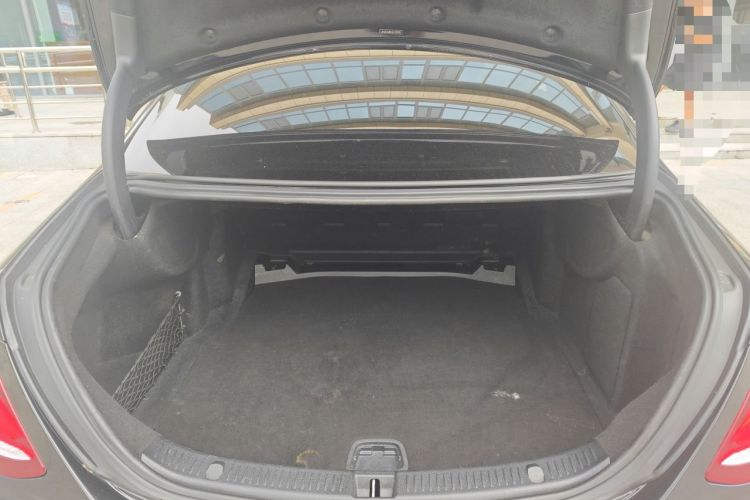 Used Mercedes-Benz E-Class 2018 Restyled E 300 L Sport Luxury Edition Trunk