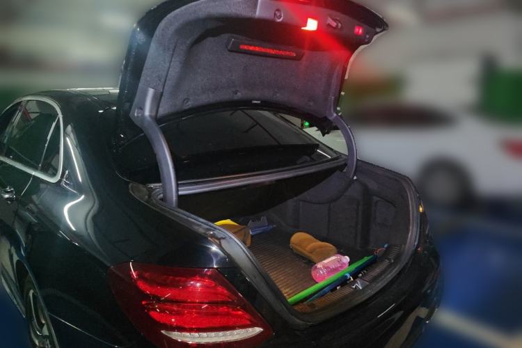 Used Mercedes-Benz E-Class 2018 Restyled E 300 L Sporty and Stylish Edition Trunk