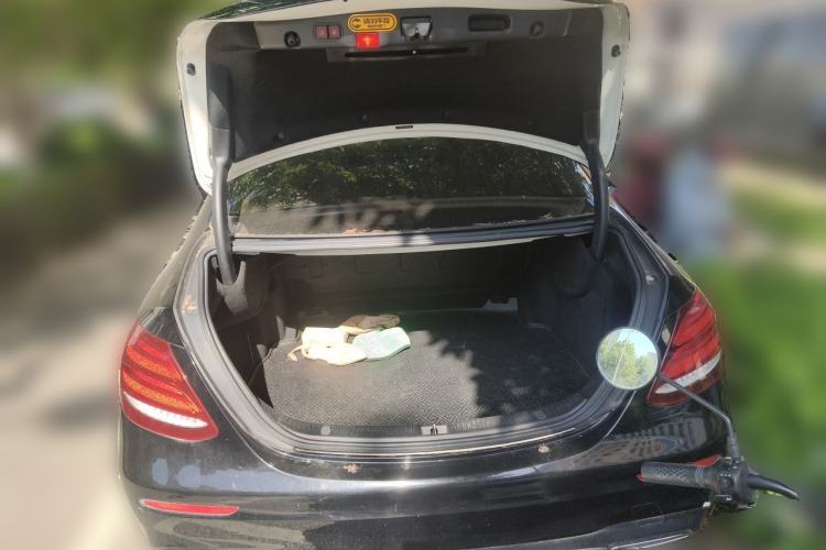 Used Mercedes-Benz E-Class 2018 Facelift E 200 L Sport Edition Trunk