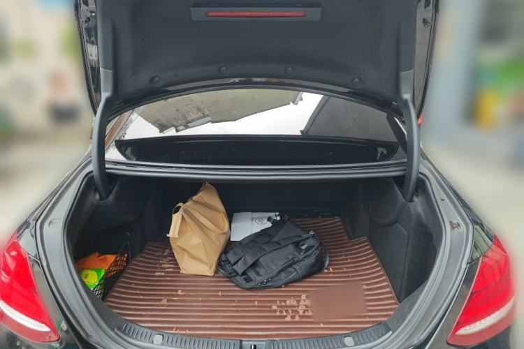 Used Mercedes-Benz E-Class 2018 Restyled E 300 L Sport Luxury Edition Trunk