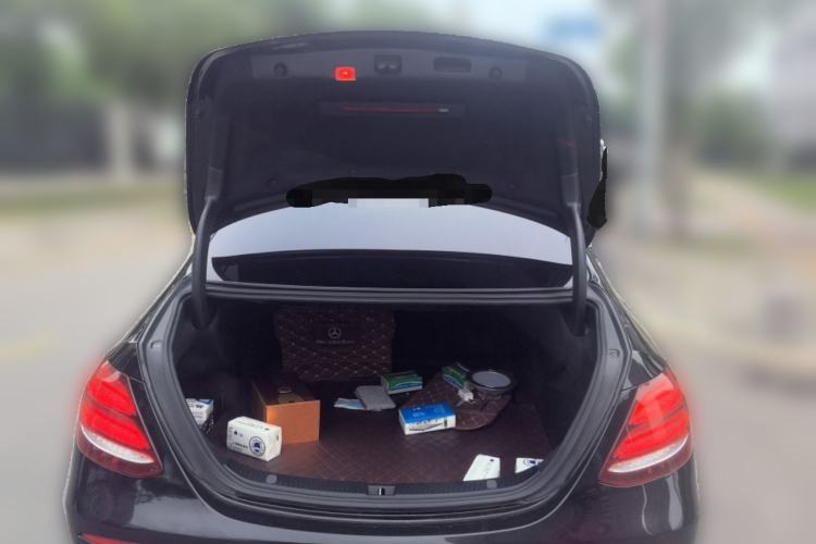 Used Mercedes-Benz E-Class 2018 Restyled E 300 L Sporty and Stylish Edition Trunk