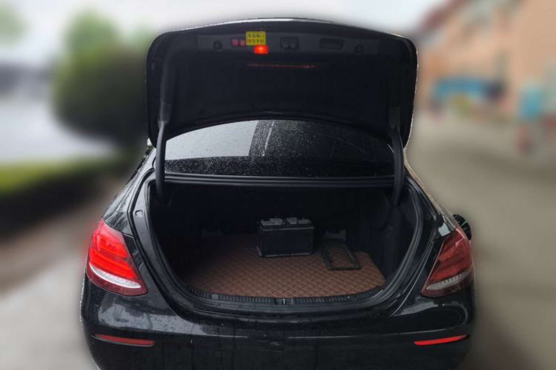 Used Mercedes-Benz E-Class 2018 Facelift E 200 L Trunk