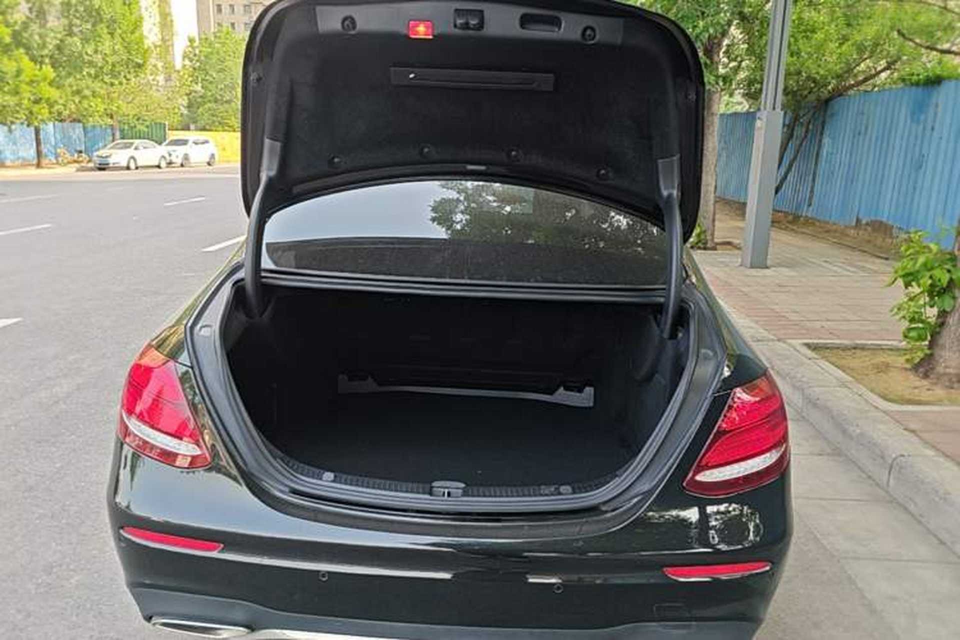 Used Mercedes-Benz E-Class 2018 E 200 L Sport Edition Trunk