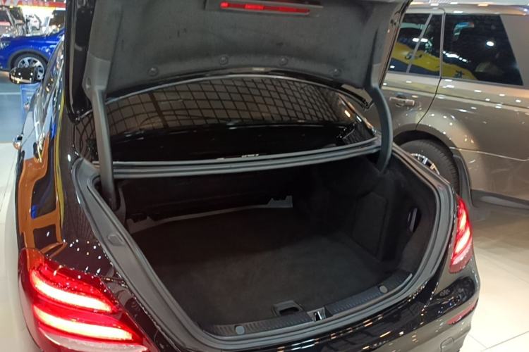 Used Mercedes-Benz E-Class 2018 Restyled E 300 L Sport Luxury Edition Trunk