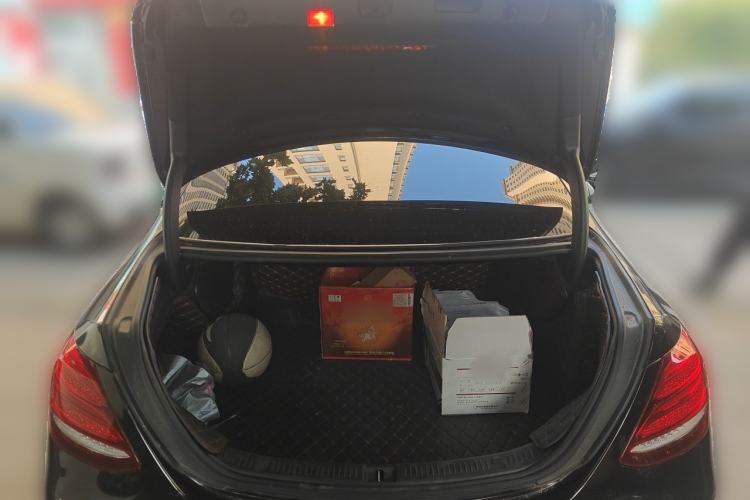 Used Mercedes-Benz E-Class 2018 Facelift E 200 L Trunk