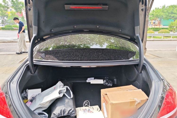 Used Mercedes-Benz E-Class 2018 Facelift E 200 L Trunk