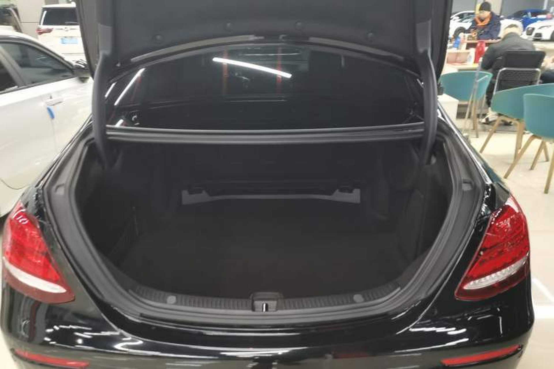 Used Mercedes-Benz E-Class 2018 Facelift E 200 L Sport Edition Trunk