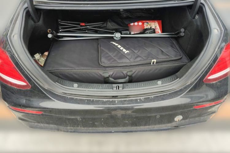 Used Mercedes-Benz E-Class 2018 Restyled E 300 L Sporty and Stylish Edition Trunk