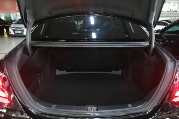 Used Mercedes-Benz E-Class 2018 E 300 L Luxury Model Trunk