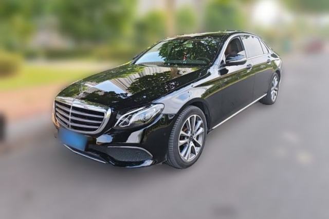 Used Mercedes-Benz E-Class 2018 Facelift E 300 L Luxury Edition