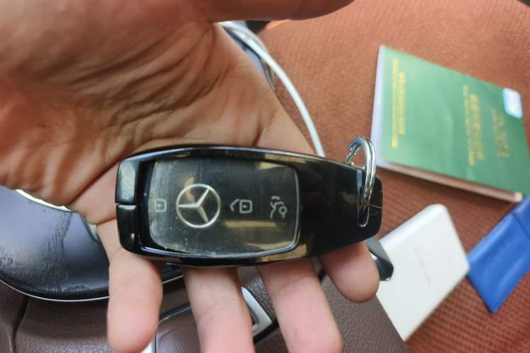 Used Mercedes-Benz E-Class 2018 E 200 L Sport Edition Vehicle Key