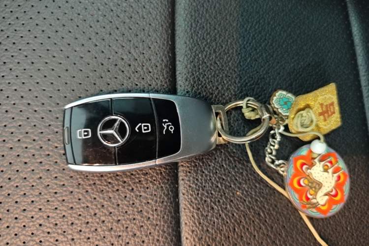 Used Mercedes-Benz E-Class 2018 Restyled E 300 L Sport Luxury Edition Vehicle Key