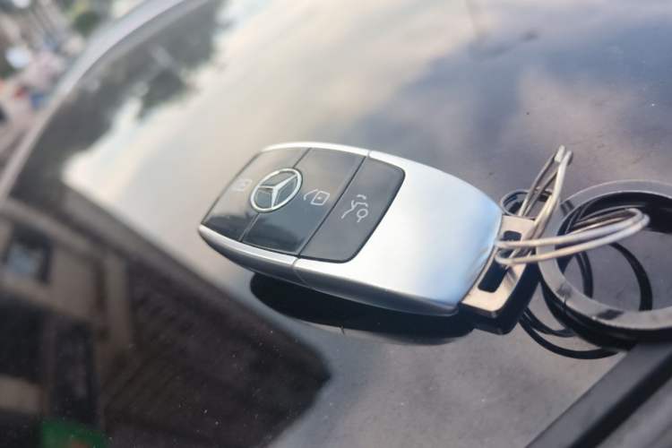 Used Mercedes-Benz E-Class 2018 E 300 L Luxury Model Vehicle Key