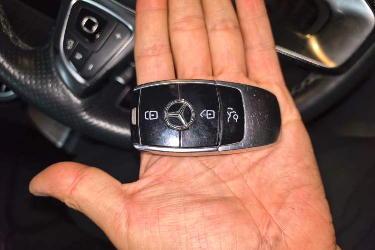 Used Mercedes-Benz E-Class 2018 E 300 L Stylish Model Vehicle Key