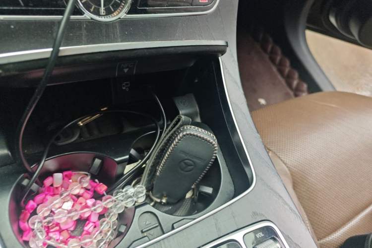 Used Mercedes-Benz E-Class 2018 Facelift E 200 L Sport Edition Vehicle Key