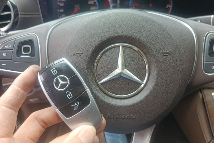 Used Mercedes-Benz E-Class 2018 E 300 L Luxury Model Vehicle Key