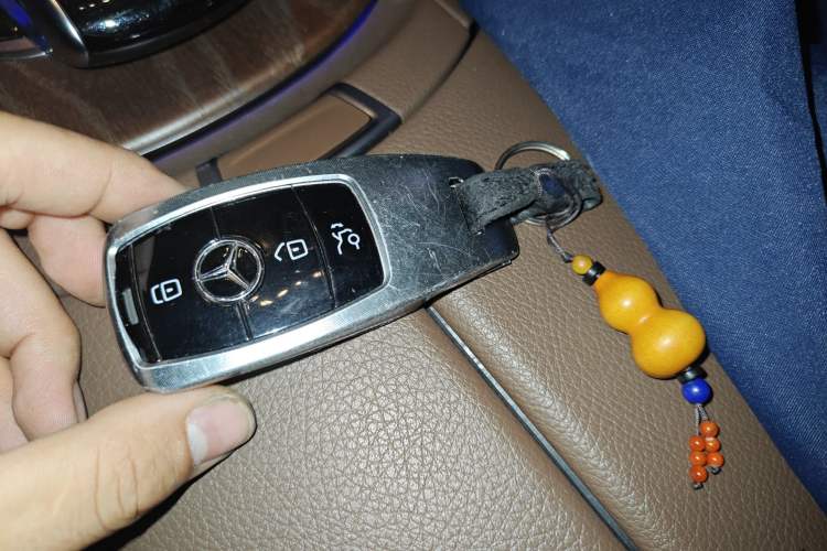 Used Mercedes-Benz E-Class 2018 E 300 L Luxury Model Vehicle Key