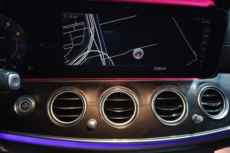Used Mercedes-Benz E-Class 2018 Facelift E 200 L Sport Edition Audio And AC Panel
