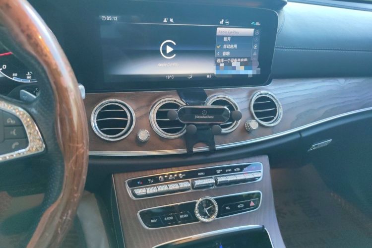 Used Mercedes-Benz E-Class 2018 Facelift E 300 L Luxury Edition Audio And AC Panel