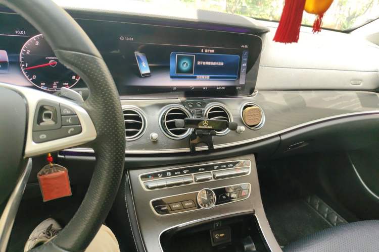 Used Mercedes-Benz E-Class 2018 E 300 L Sporty and Stylish Model Audio And AC Panel