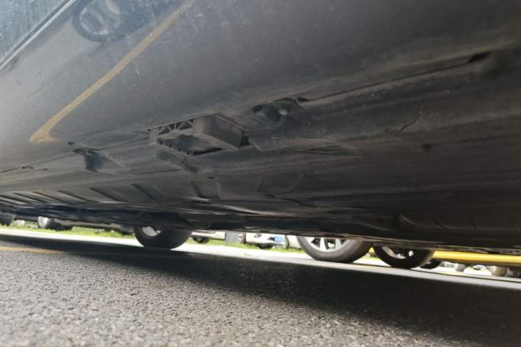Used Mercedes-Benz E-Class 2018 Facelift E 200 L Chassis Rear Left
