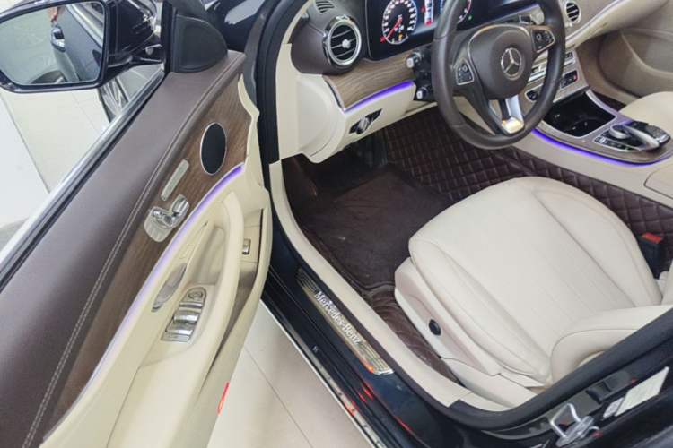 Used Mercedes-Benz E-Class 2018 Facelifted E 300 L Stylish Version Driver Seat