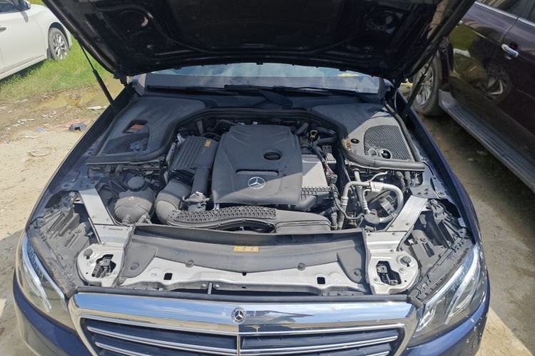 Used Mercedes-Benz E-Class 2018 Facelift E 200 L Engine Bay