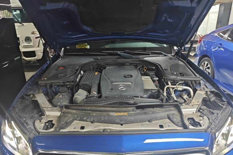 Used Mercedes-Benz E-Class 2018 Restyled E 300 L Sport Luxury Edition Engine Bay