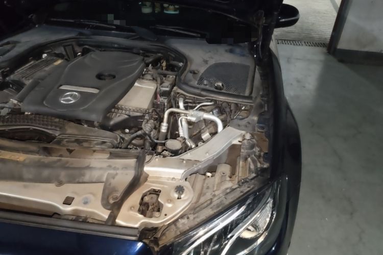 Used Mercedes-Benz E-Class 2018 E 200 L Sport Edition Engine Bay Left