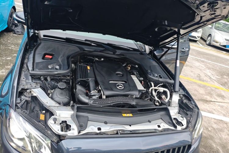 Used Mercedes-Benz E-Class 2018 Restyled E 300 L Sport Luxury Edition Engine Bay