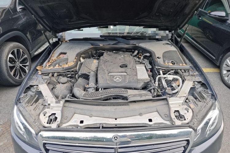 Used Mercedes-Benz E-Class 2018 Facelift E 200 L Engine Bay