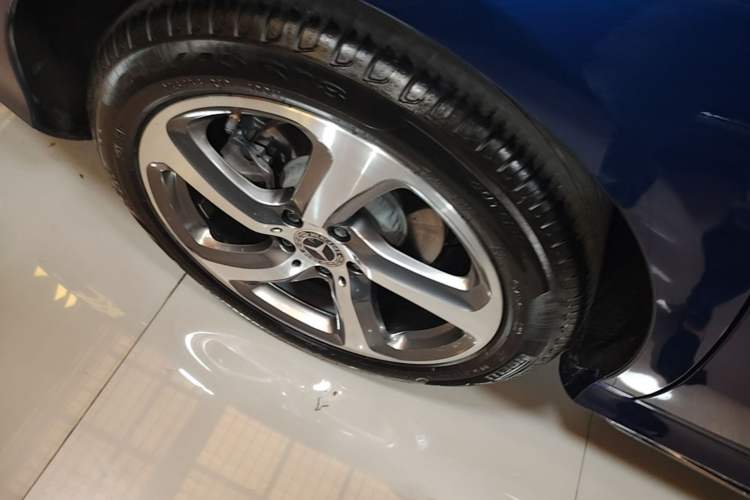 Used Mercedes-Benz E-Class 2018 Restyled E 300 L Sporty and Stylish Edition Exterior 5