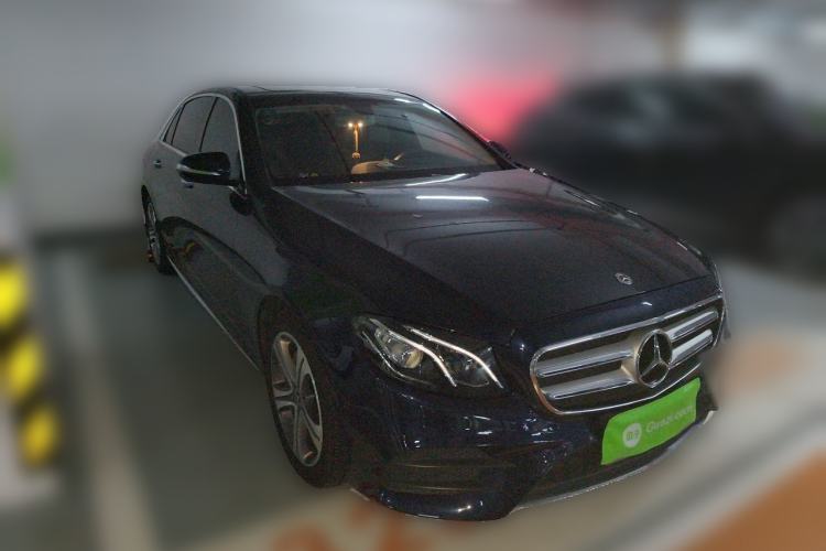 Used Mercedes-Benz E-Class 2018 E 200 L Sport Edition Front Right 45 Deg