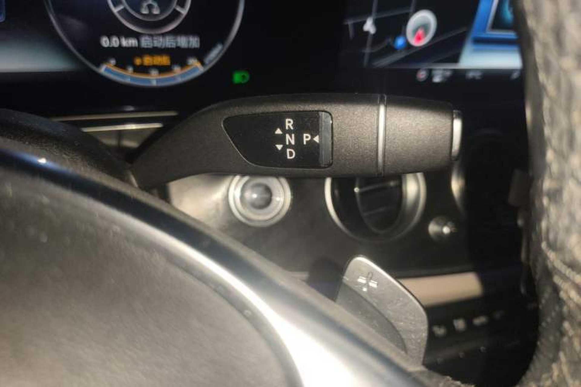 Used Mercedes-Benz E-Class 2018 Facelift E 200 L Sport Edition Gear Lever