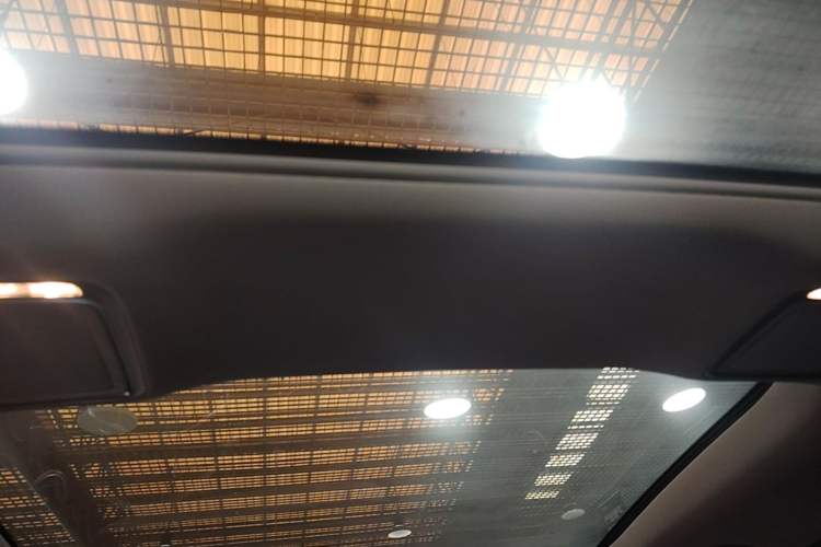 Used Mercedes-Benz E-Class 2018 Restyled E 300 L Sporty and Stylish Edition Headliner