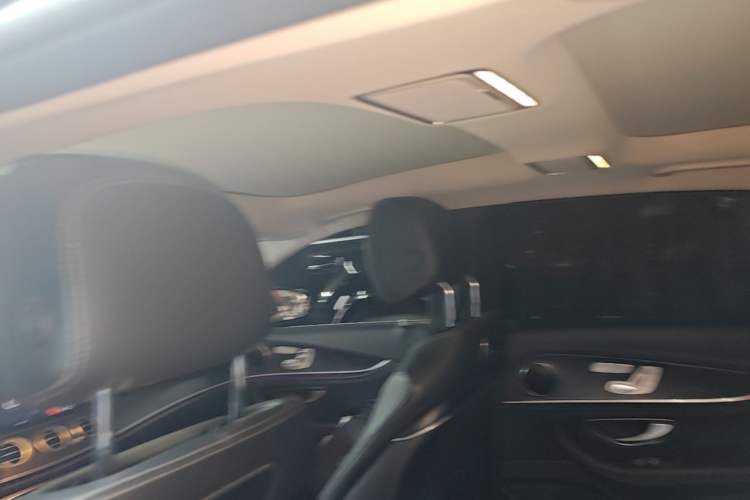 Used Mercedes-Benz E-Class 2018 Restyled E 300 L Sport Luxury Edition Headliner