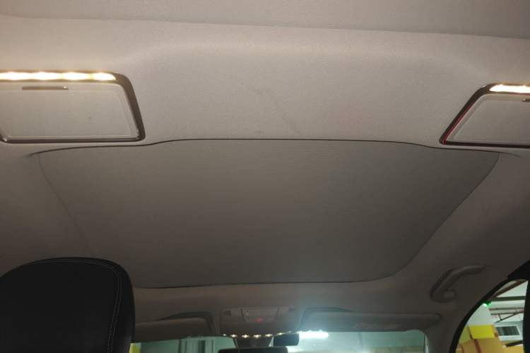 Used Mercedes-Benz E-Class 2018 E 300 L Luxury Model Headliner