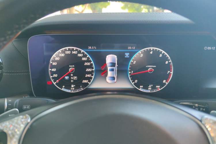 Used Mercedes-Benz E-Class 2018 Facelift E 300 L Luxury Edition Instrument Cluster
