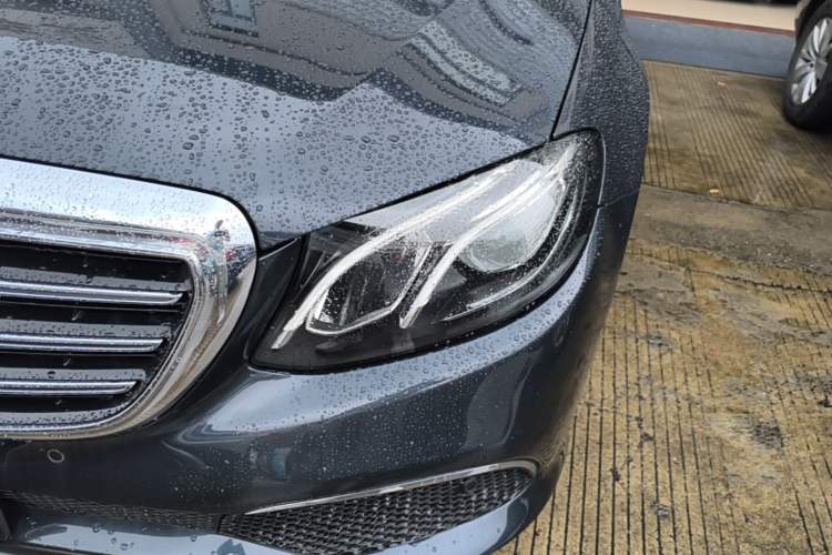Used Mercedes-Benz E-Class 2018 Facelifted E 300 L Stylish Version Left Front Headlight
