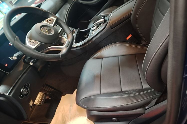 Used Mercedes-Benz E-Class 2018 Restyled E 300 L Sporty and Stylish Edition Left Front Seat