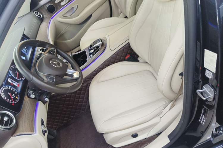 Used Mercedes-Benz E-Class 2018 Facelifted E 300 L Stylish Version Left Front Seat