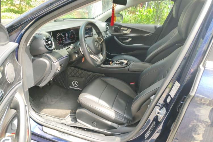 Used Mercedes-Benz E-Class 2018 E 300 L Sporty and Stylish Model Left Front Seat