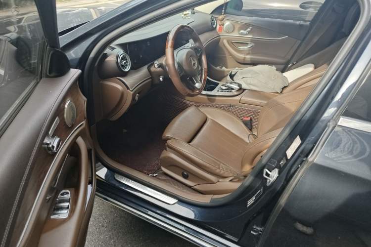 Used Mercedes-Benz E-Class 2018 Facelift E 200 L Left Front Seat