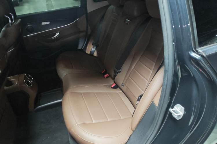 Used Mercedes-Benz E-Class 2018 E 200 L Sport Edition Left Rear Seat