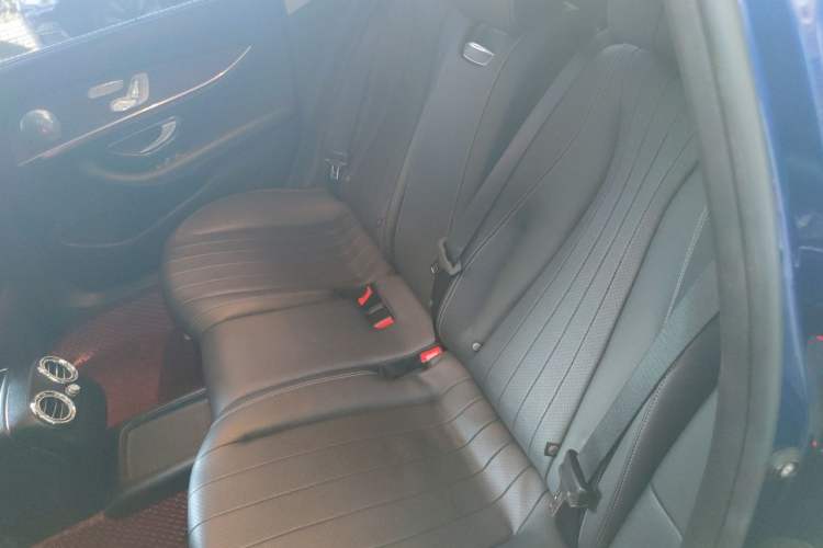 Used Mercedes-Benz E-Class 2018 Facelift E 300 L Luxury Edition Left Rear Seat
