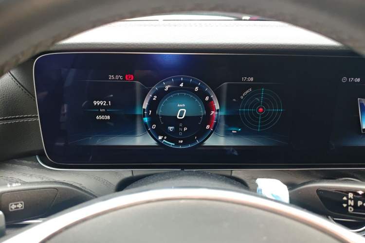 Used Mercedes-Benz E-Class 2018 Restyled E 300 L Sport Luxury Edition Odometer Close Up